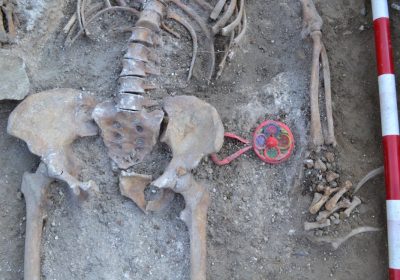 Η ΚΟΥΔΟΥΝΙΣΤΡΑ