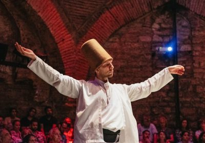 Κωνσταντινούπολη-Hayat Güzel: Η ζωή είναι Ωραία- Το Ημερήσιο Πρόγραμμα